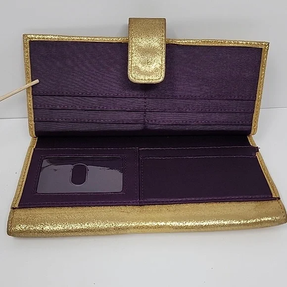 Hobo Gold Clutch Bag - Picture 3 of 5